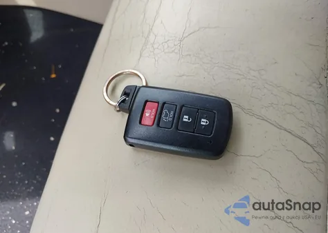 2014 Toyota Highlander Xle V6 z USA, uszkodzony, nr VIN 5TDKKRFH8ES022871